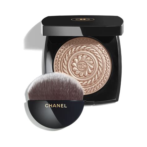 Chanel Metal Peach Eclat Magnetique de Chanel 